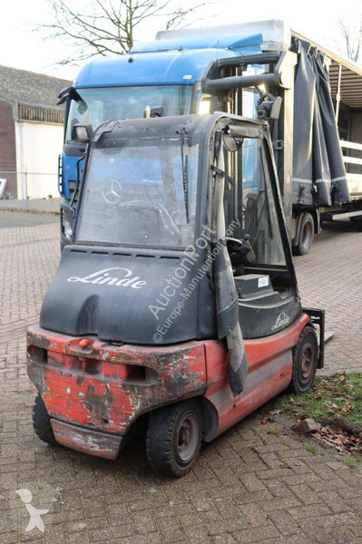 Stivuitor Linde E30/02
