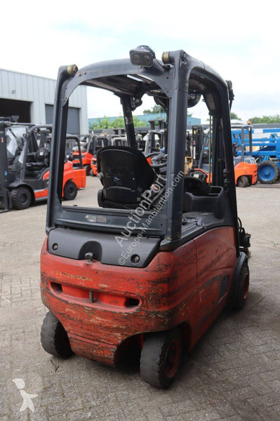 Stivuitor Linde 01