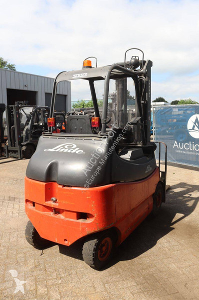 Stivuitor Linde E25/600-02