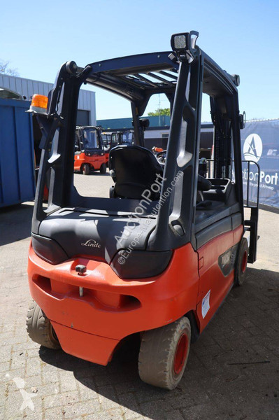 Carretilla elevadora Linde E30L-01