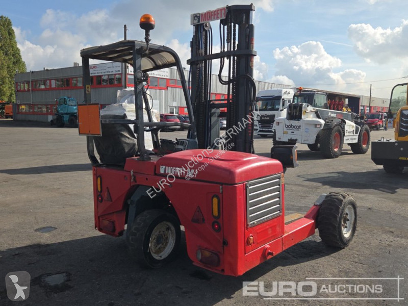 Chariot élévateur Moffett M4 25.3