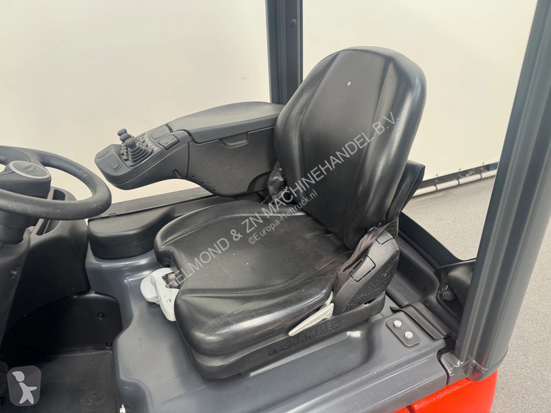 Chariot élévateur Linde 1202