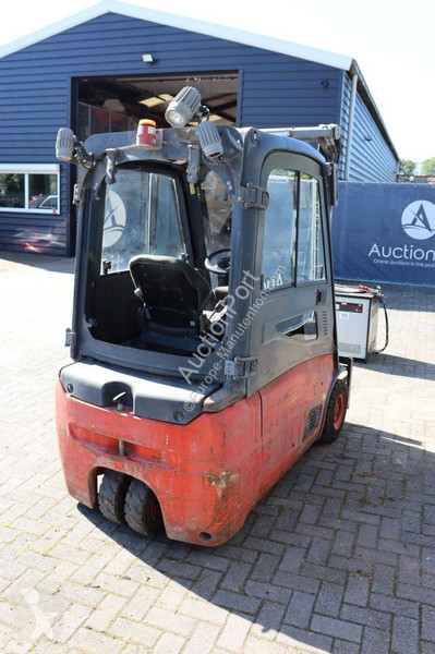 Chariot élévateur Linde E16