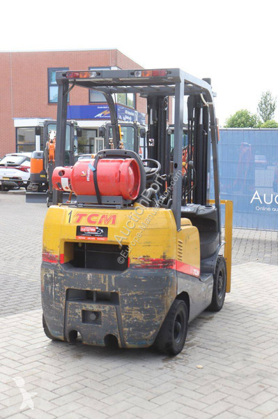 Chariot élévateur TCM FHG18T3