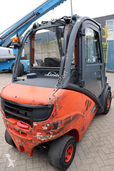 Chariot élévateur Linde D-02