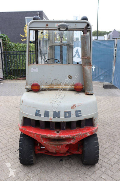 Chariot élévateur Linde D
