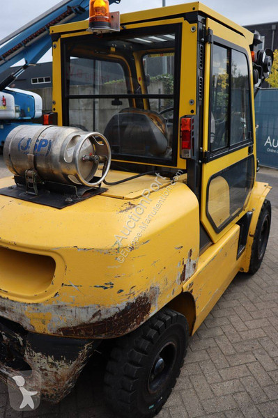 Chariot élévateur Komatsu FG401-7