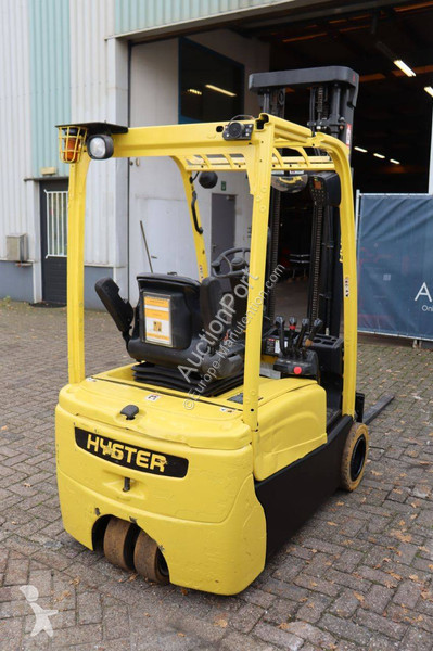 Chariot élévateur Hyster MWB