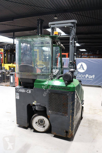 Chariot élévateur Combilift CB
