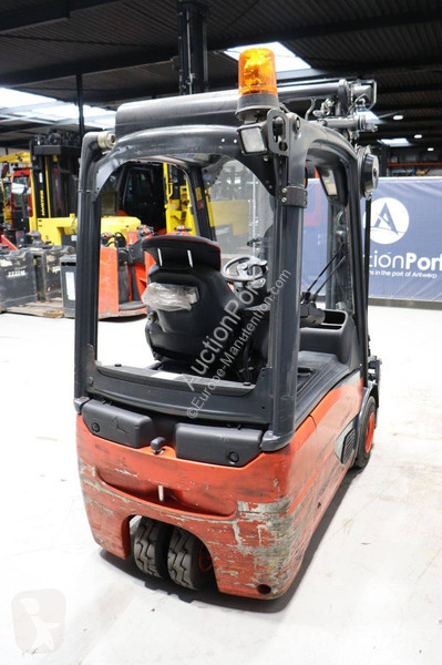 Chariot élévateur Linde