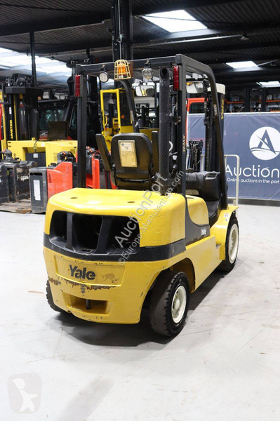 Chariot élévateur Yale GDP30MXE2195