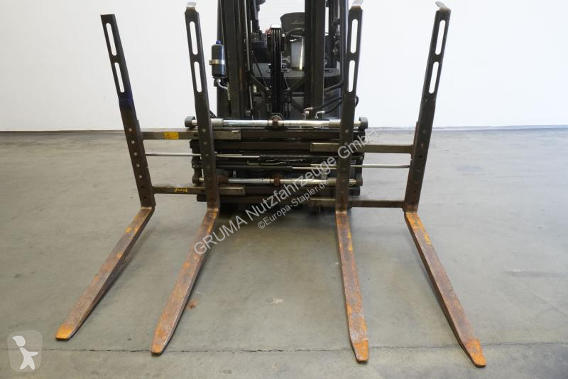 Teleskopický manipulátor Linde  H 25 T 1202