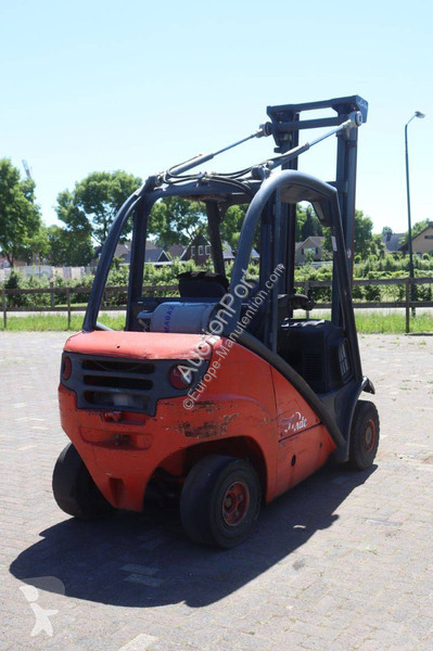 رافعة شوكية Linde M25T