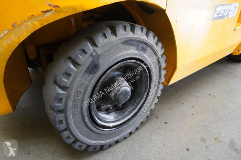 Carretilla elevadora Hyundai  25D-7