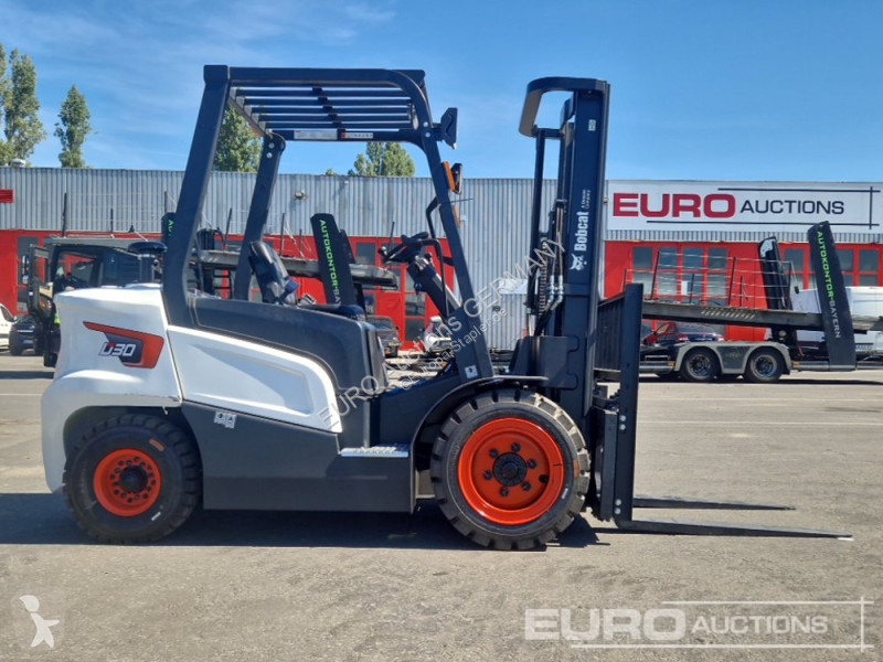 Кар Bobcat D30NXE