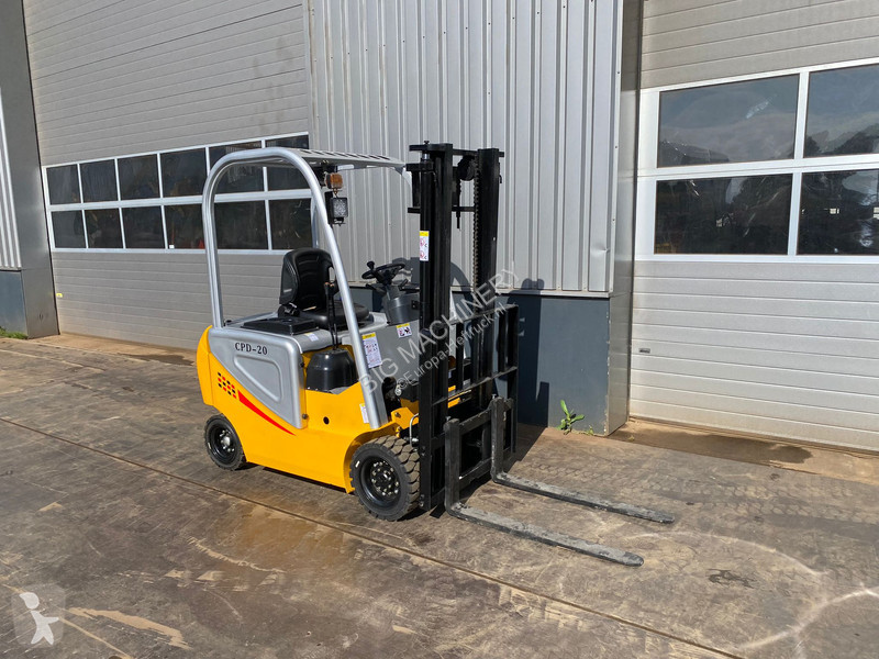 رافعة شوكية  CPD 20 Forklift - 2.000 kg loading...