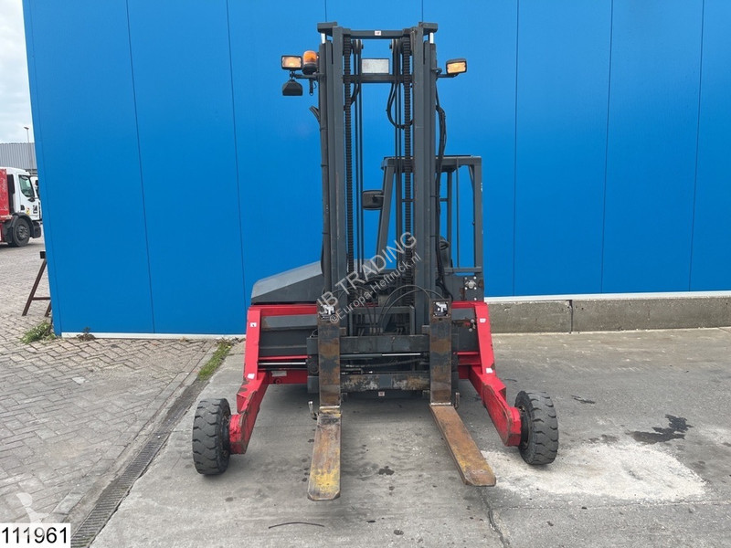 Stivuitor Moffett 20.3 3x3, H 3,90 mtr, 2000 KG