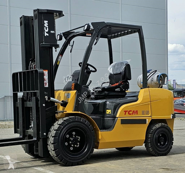 Chariot élévateur TCM FGE35-E2 BRAND NEW TR4700mm