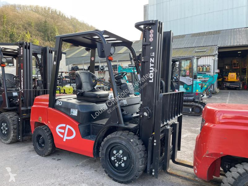 Heftruck   CPCD30T8