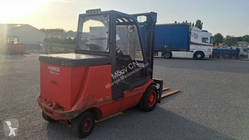 Chariot élévateur Fenwick-Linde E40P