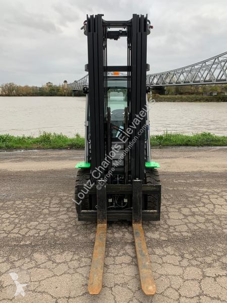 Chariot élévateur Cesab  M330-GV