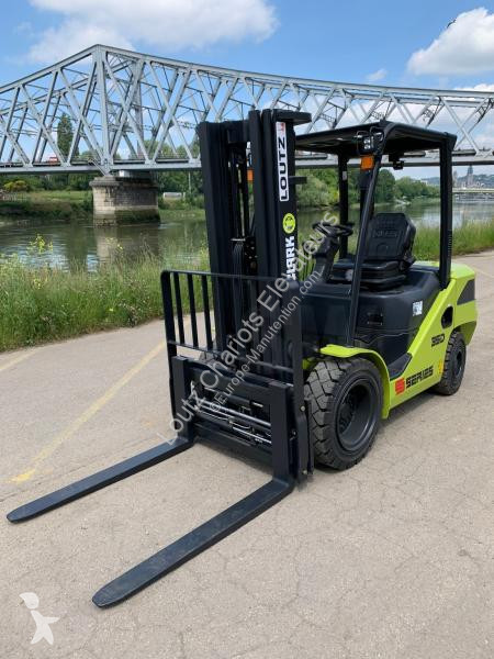 Chariot élévateur Clark  S35D