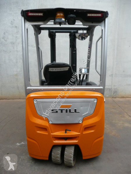 Chariot élévateur Still