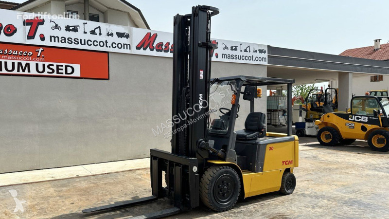 Carrello elevatore TCM FB30-7V
