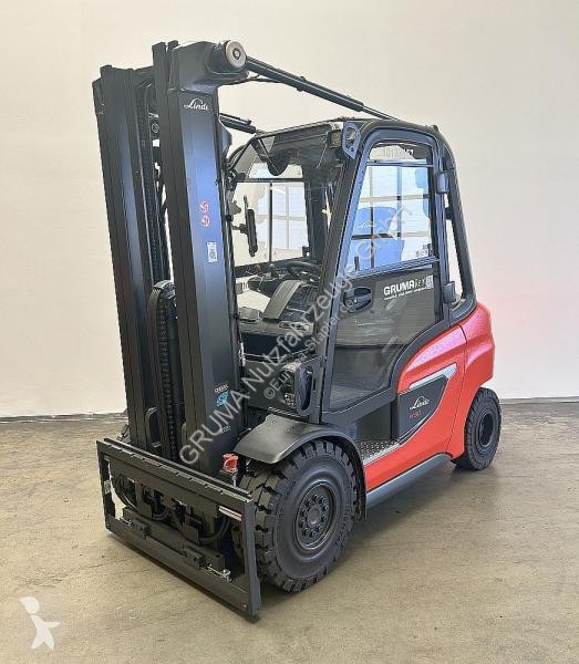 Teleskopický manipulátor Linde H 30 D 1202