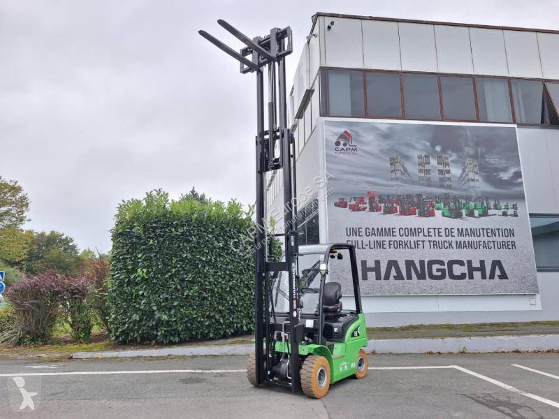 Teleskopický manipulátor Hangcha  XC18i