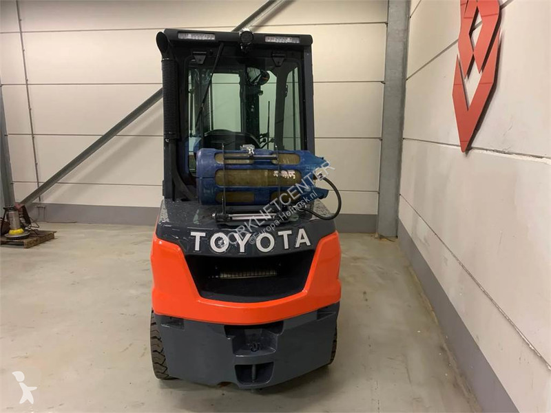 Heftruck Toyota 02-8FGJF35