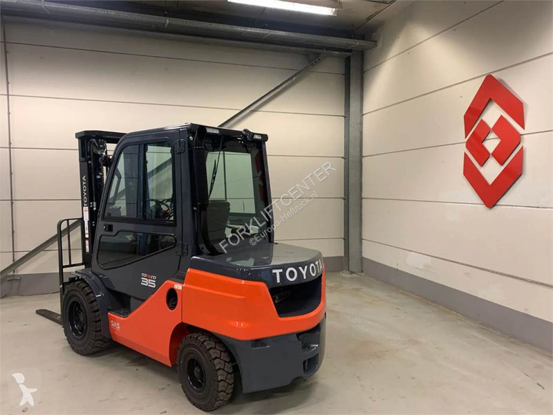 Heftruck Toyota 52-8FDJF35
