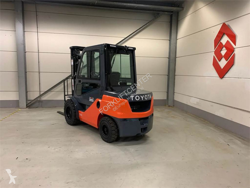 Heftruck Toyota 52-8FDJF35