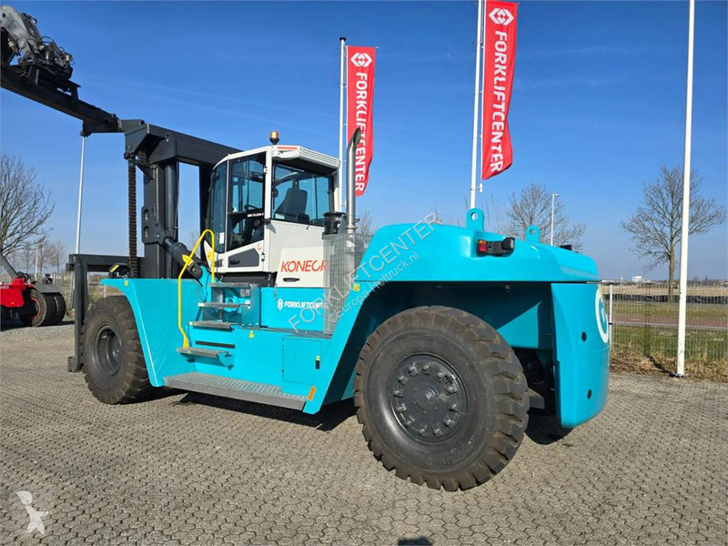 Teleskopický manipulátor Konecranes SMV 33-1200C