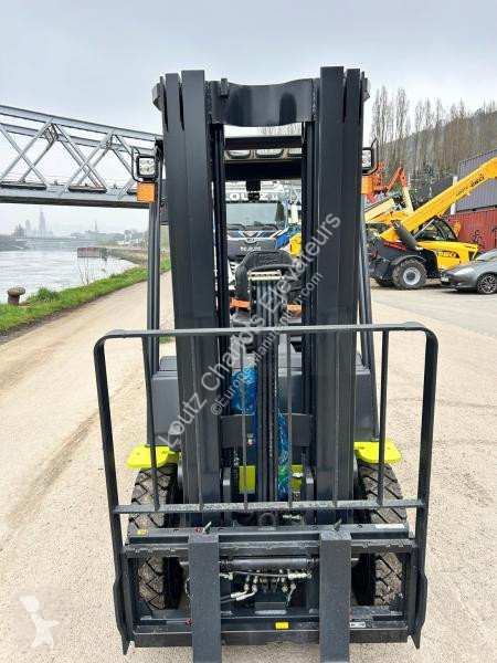 Chariot élévateur Clark  S25L