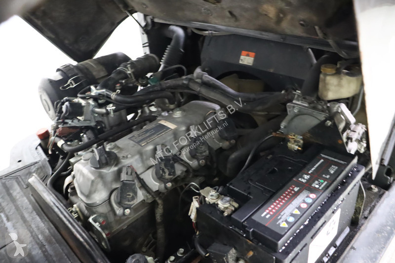 Stivuitor Nissan U1D2A20Q