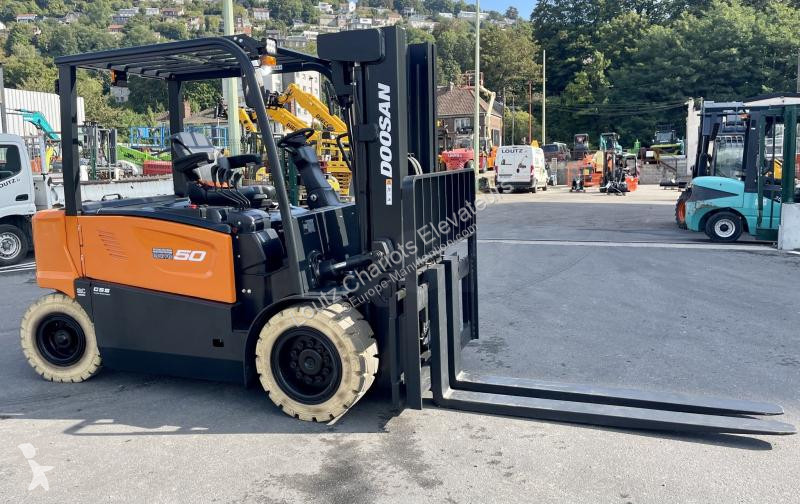 Carrello elevatore Doosan  B50X-7