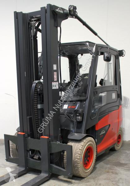 Teleskopický manipulátor Linde  E 50 HL 388