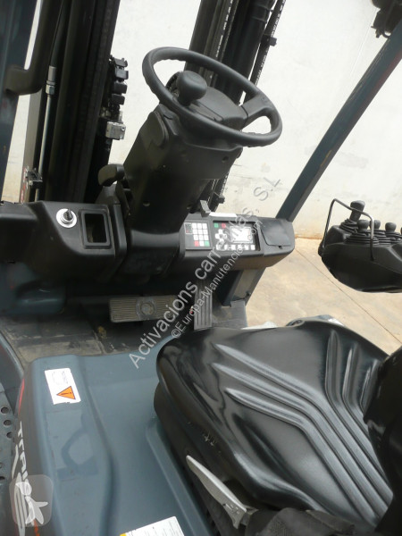 Carretilla elevadora Toyota 8FBEK16T