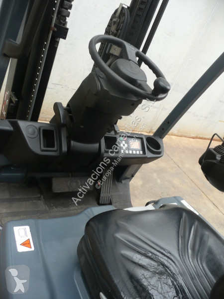 Carrello elevatore Toyota 8FBE15T
