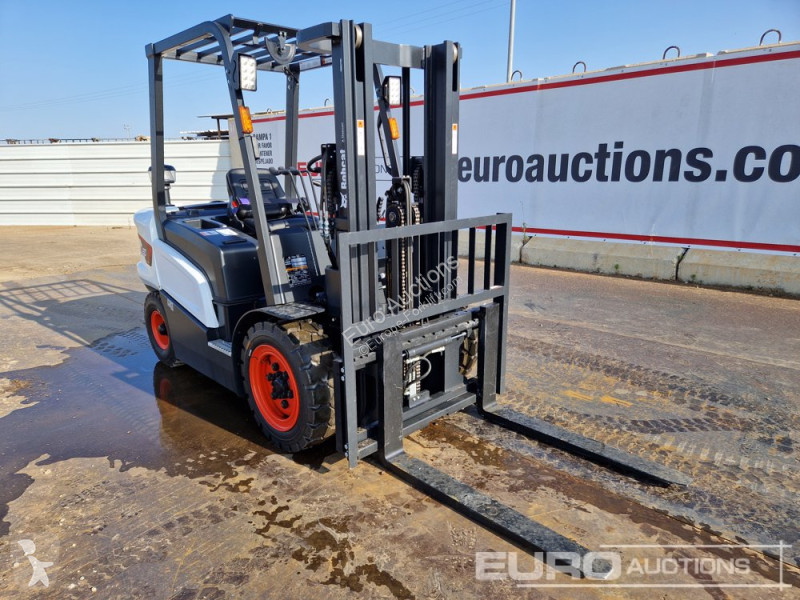 Heftruck Bobcat D30NX