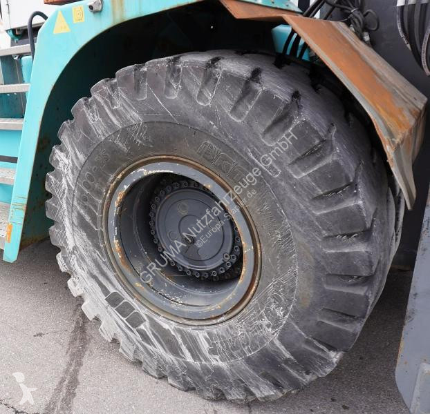 Stivuitor Konecranes  SMV32-1200B