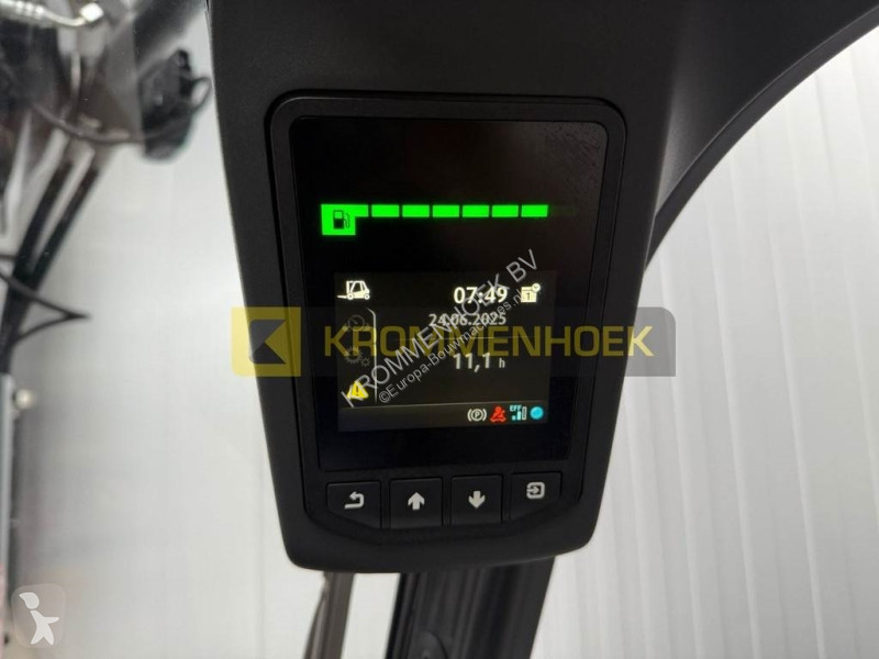 Heftruck Linde E 25 Triplex 7410 mm