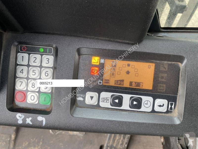 Teleskopický manipulátor Toyota Traigo 16...