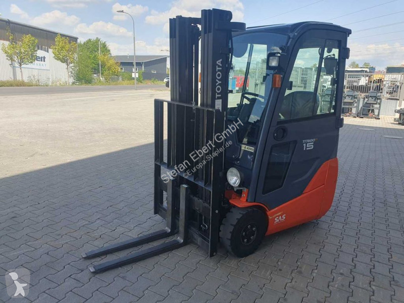 Lyfttruck Toyota 8FBET15 / Triplex: 4.30m / nur...