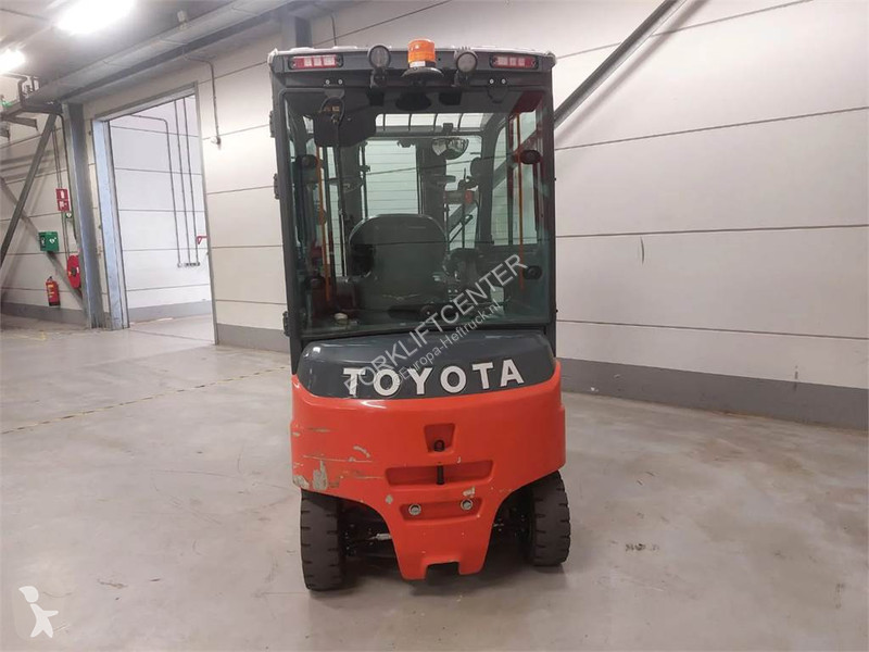 Heftruck Toyota 8FBMKT25