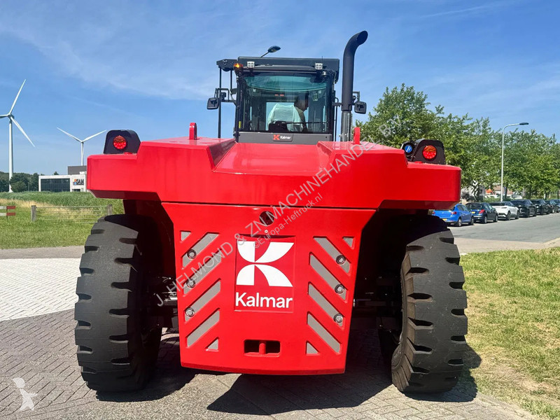 Chariot élévateur gros tonnage Kalmar DCG330-12