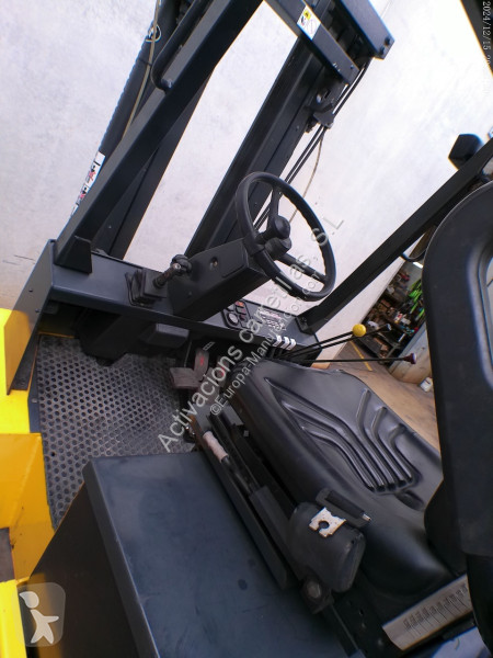 Carrello elevatore OM E50N