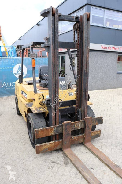 Caterpillar DP45 Gabelstapler