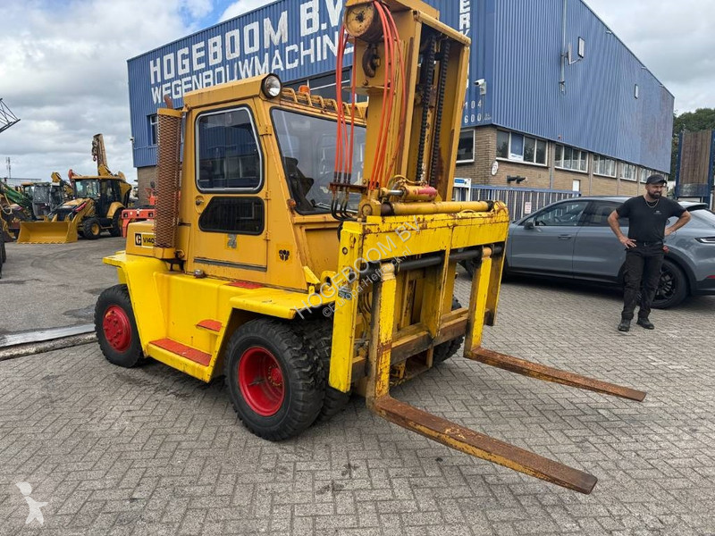 Carretilla elevadora Caterpillar V 140